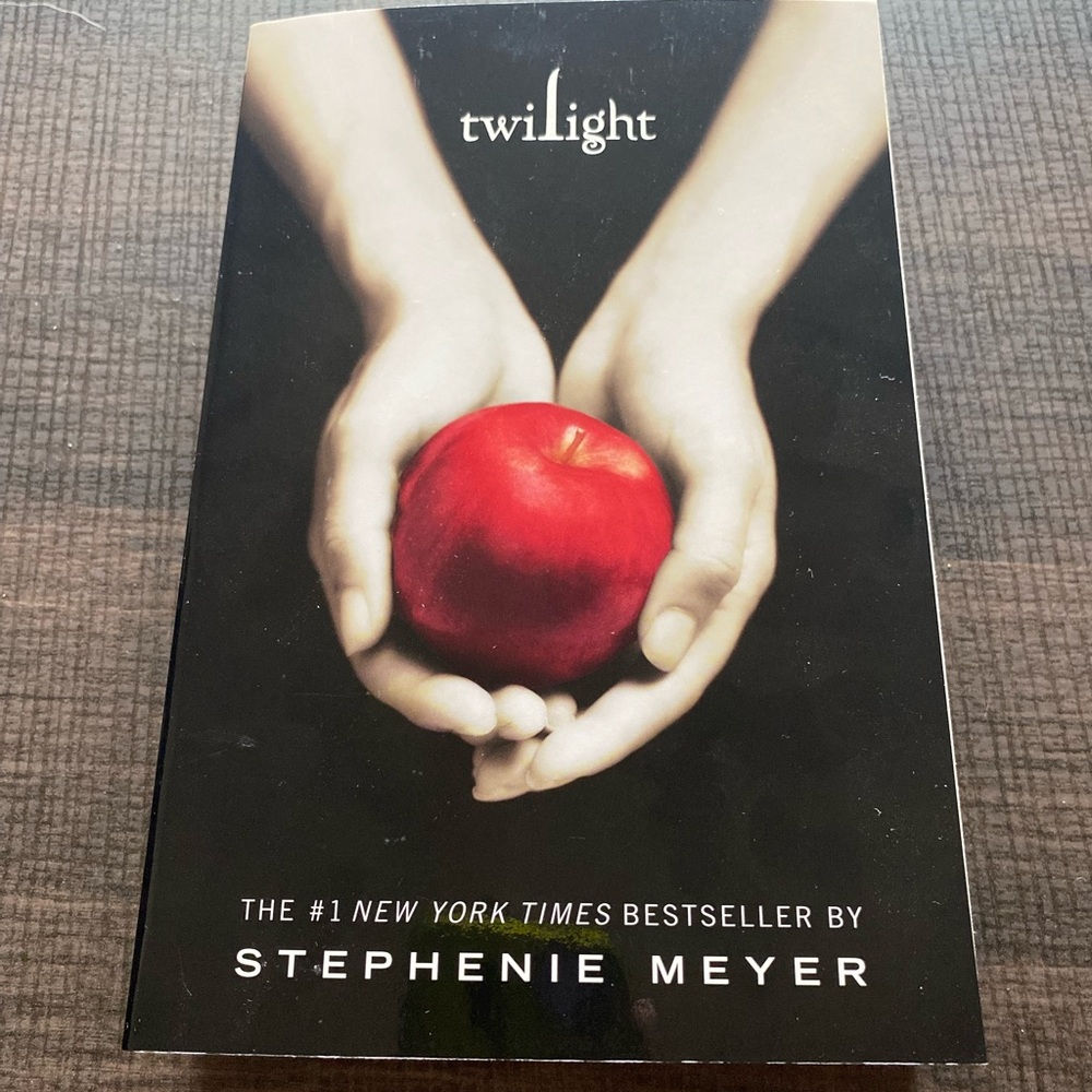 Twilight (Book 1)